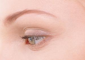 京都で目立たない矯正を実践したい