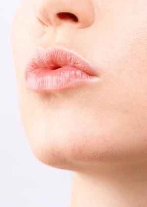 天神でヒアルロン酸注入を考えている方へ